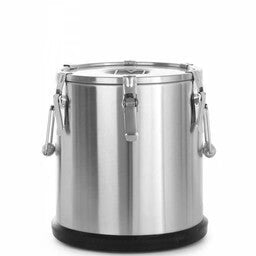 RVS gamel met deksel en handgrepen, gevuld met warme soep of saus, klaar voor transport.