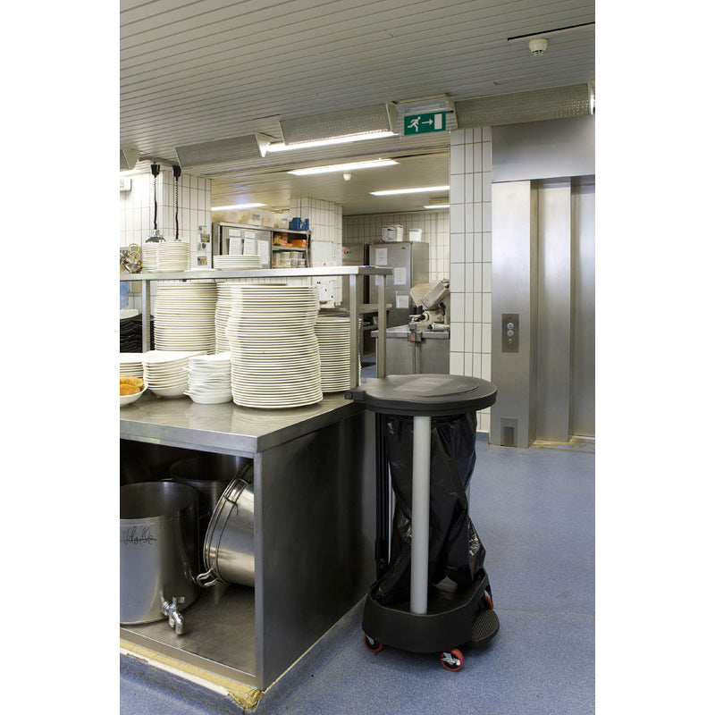 Rubbermaid wasmand voor linnengoed 114 liter zwart