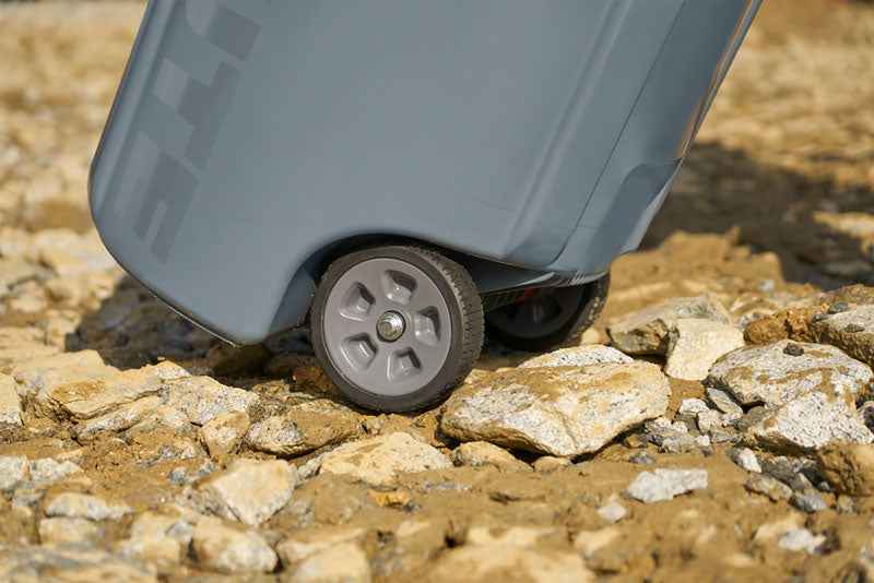 Rubbermaid Brute container op wielen 166,5 liter grijs