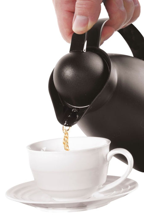 Insulated jug with glass inner bottle