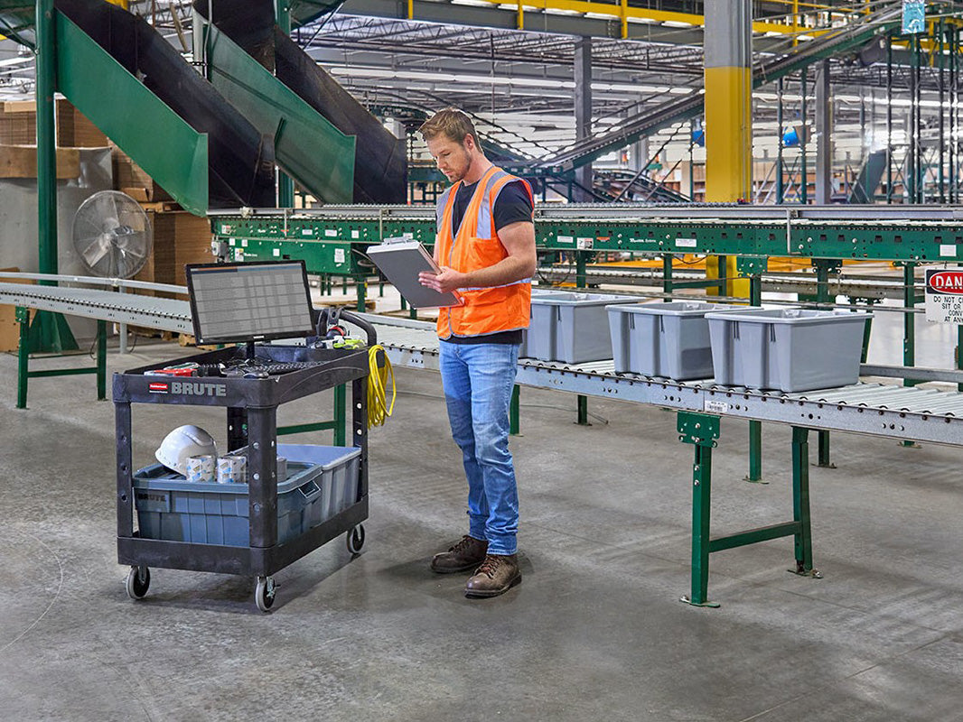 Rubbermaid kar met opstaande rand S zwart
