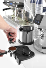Koffie tamper met veer