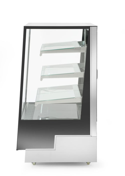Refrigerated display case with 3 slanted shelves