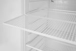 Koelkast in wit gelakte stalen behuizing