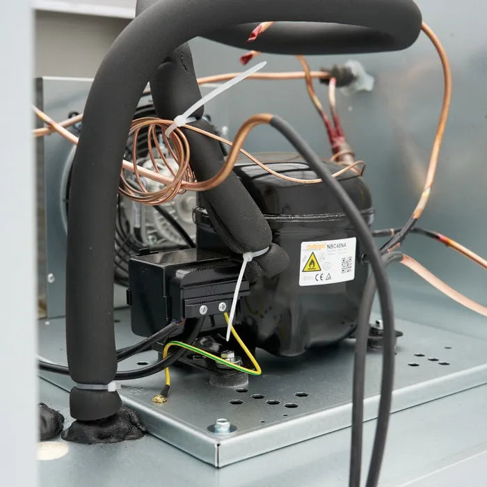 Koelkast - 600 L - 3 Verstelbare Roosters (2/1 GN) - Rvs - op Wielen