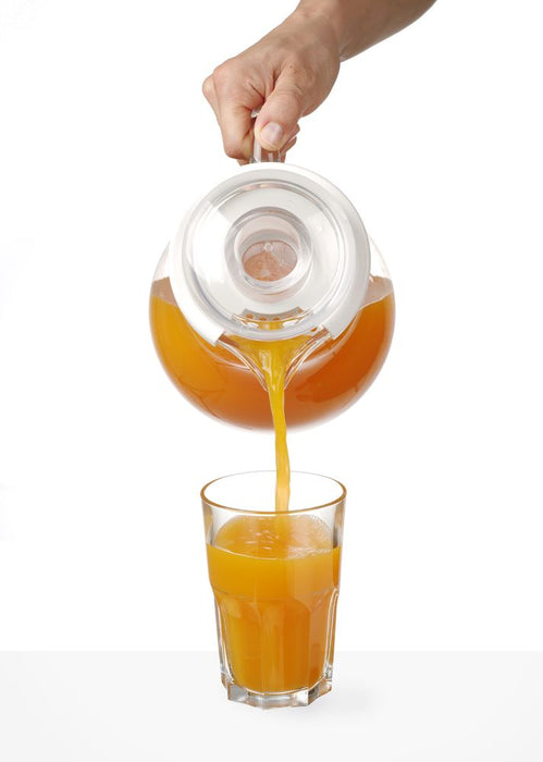 Juice jug with ice cube cooling
