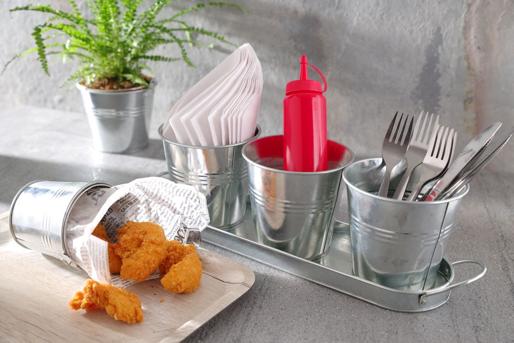 Melamine tray with wood print