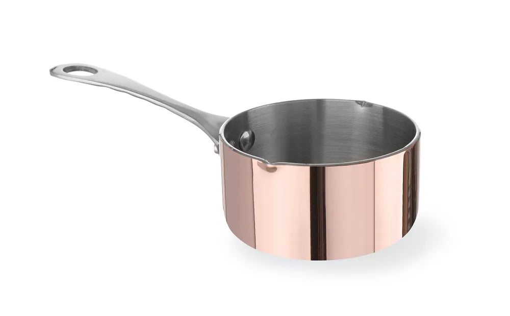 Steelpannetjes met schenktuit