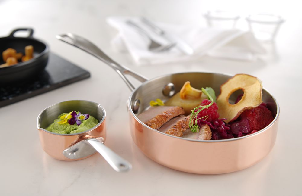 Steelpannetjes met schenktuit