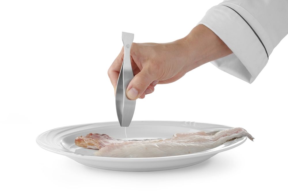 Fish tweezers flat beak