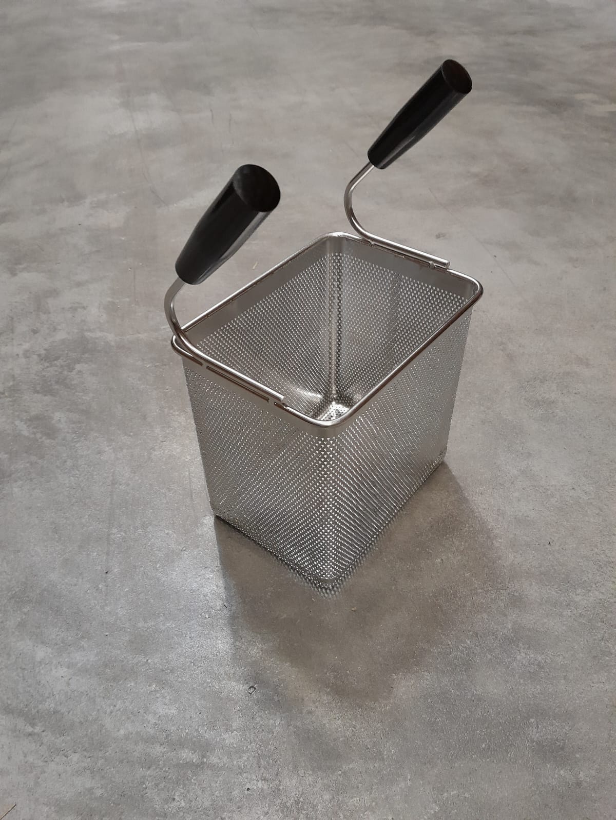 BASE 700 MANDEN PASTAKOKER