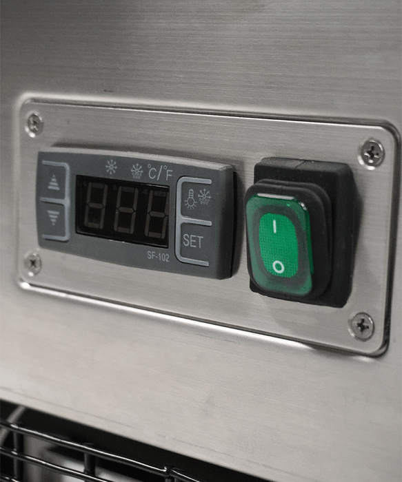 REFRIGERATED DISPLAY CASE 270L