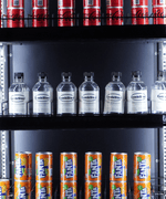 KOELKAST 3 GLASDEUREN ZWART CEB-1600R BL