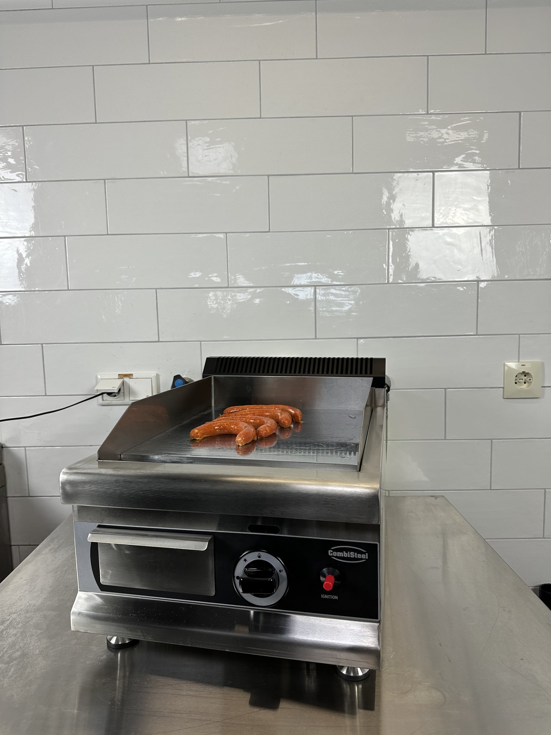 GASBAKPLAAT CHROOM 400