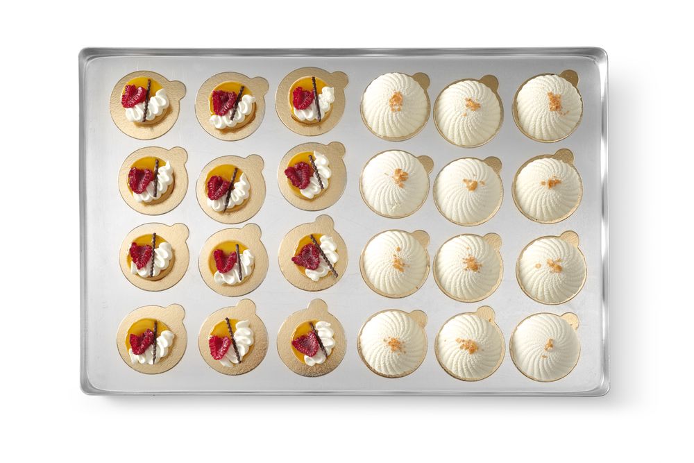 Display tray for confectionery