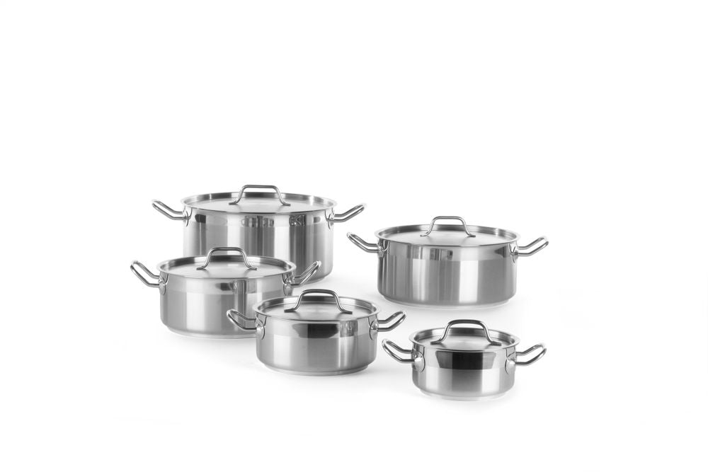 Low saucepan - with lid