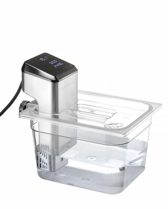 Lid for GN containers with recess for sous vide stick