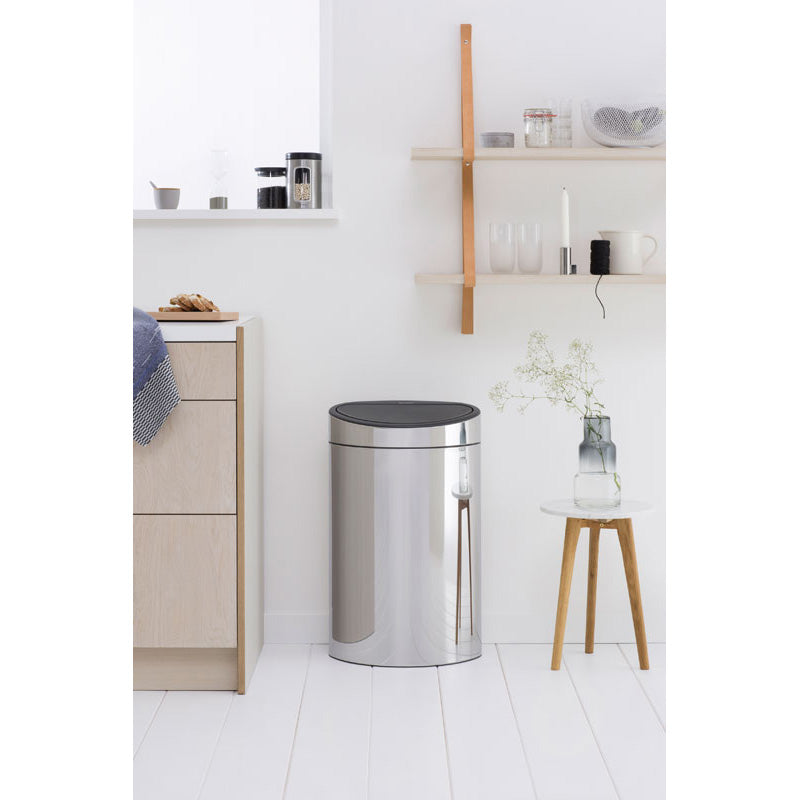 Brabantia Touch Bin New 40 liter chroom