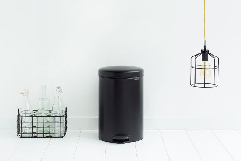 Brabantia NewIcon pedaalemmer 20 liter mat zwart
