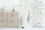 Brabantia NewIcon pedaalemmer 30 liter met metalen binnenemmer wit