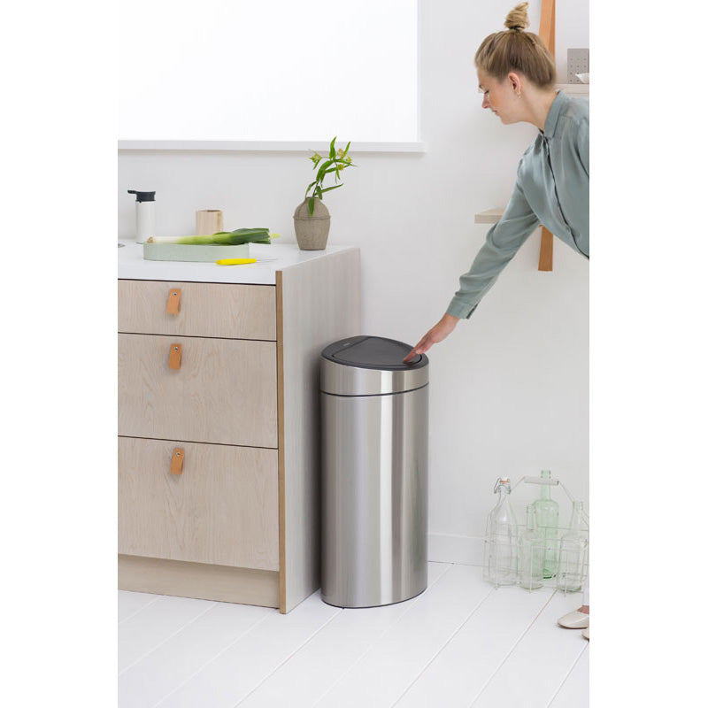 Brabantia Touch Bin New 40 liter mat RVS FPP