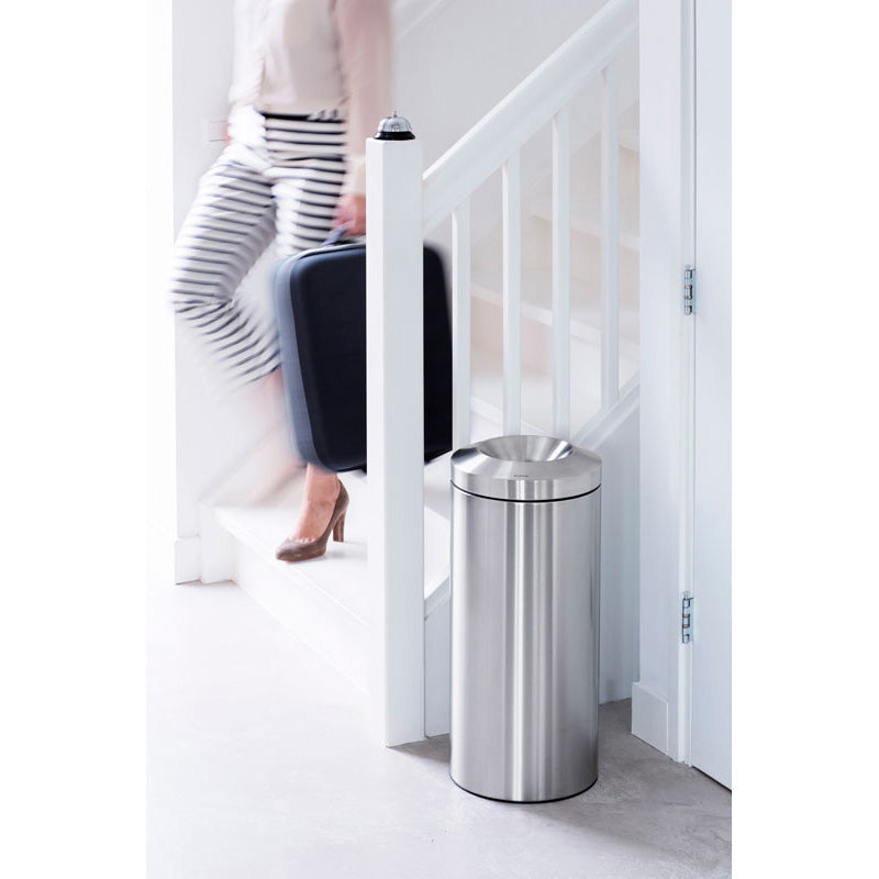 Brabantia vlamdovende prullenbak 30 liter mat RVS