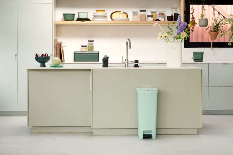Brabantia StepUp pedaalemmer 40 liter jade