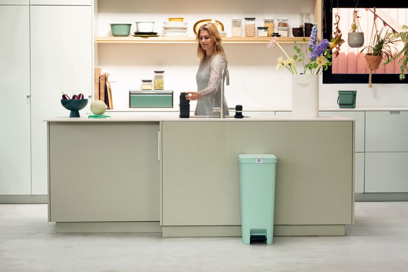 Brabantia StepUp pedaalemmer 40 liter jade