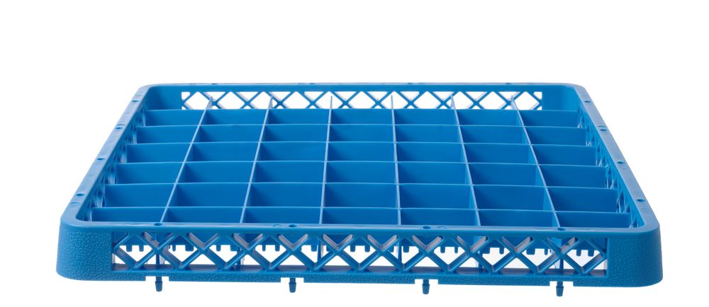 Dishwasher basket riser