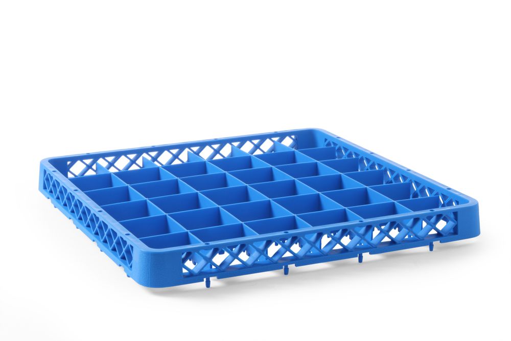 Dishwasher basket riser