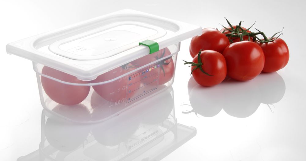Lid clips for HACCP storage boxes