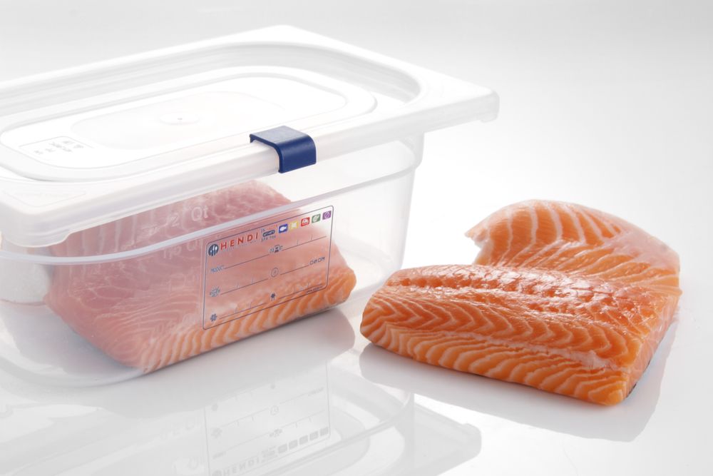 Lid clips for HACCP storage boxes