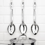 Nisbets Essentials geperforeerde RVS serveerlepel 28cm
