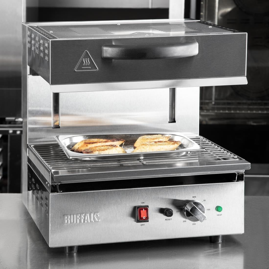 Buffalo in hoogte verstelbare salamander grill