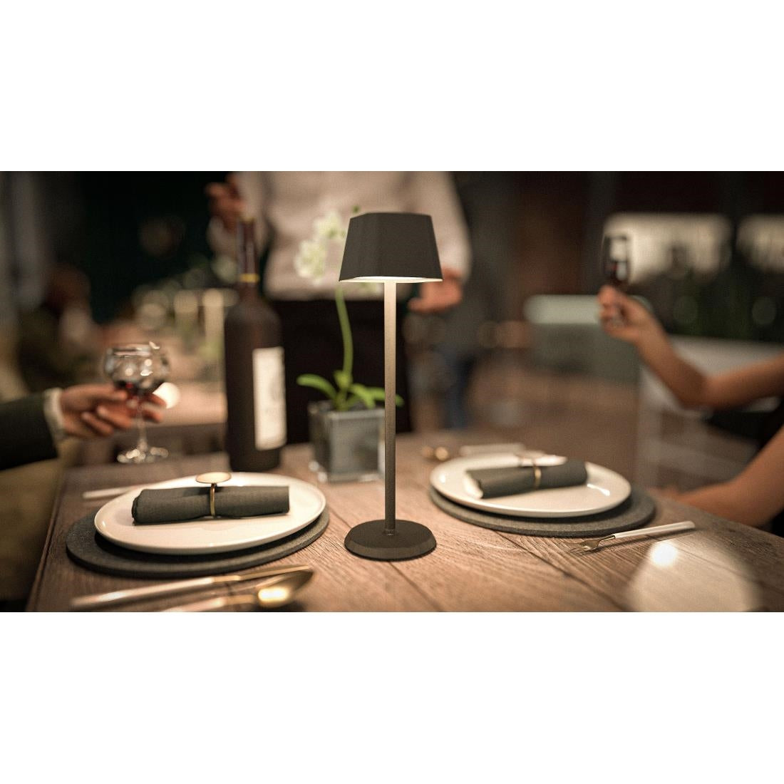 Securit Zwarte Dimbare Led Tafellamp Georgina Incl Magnetische Oplaadkabel