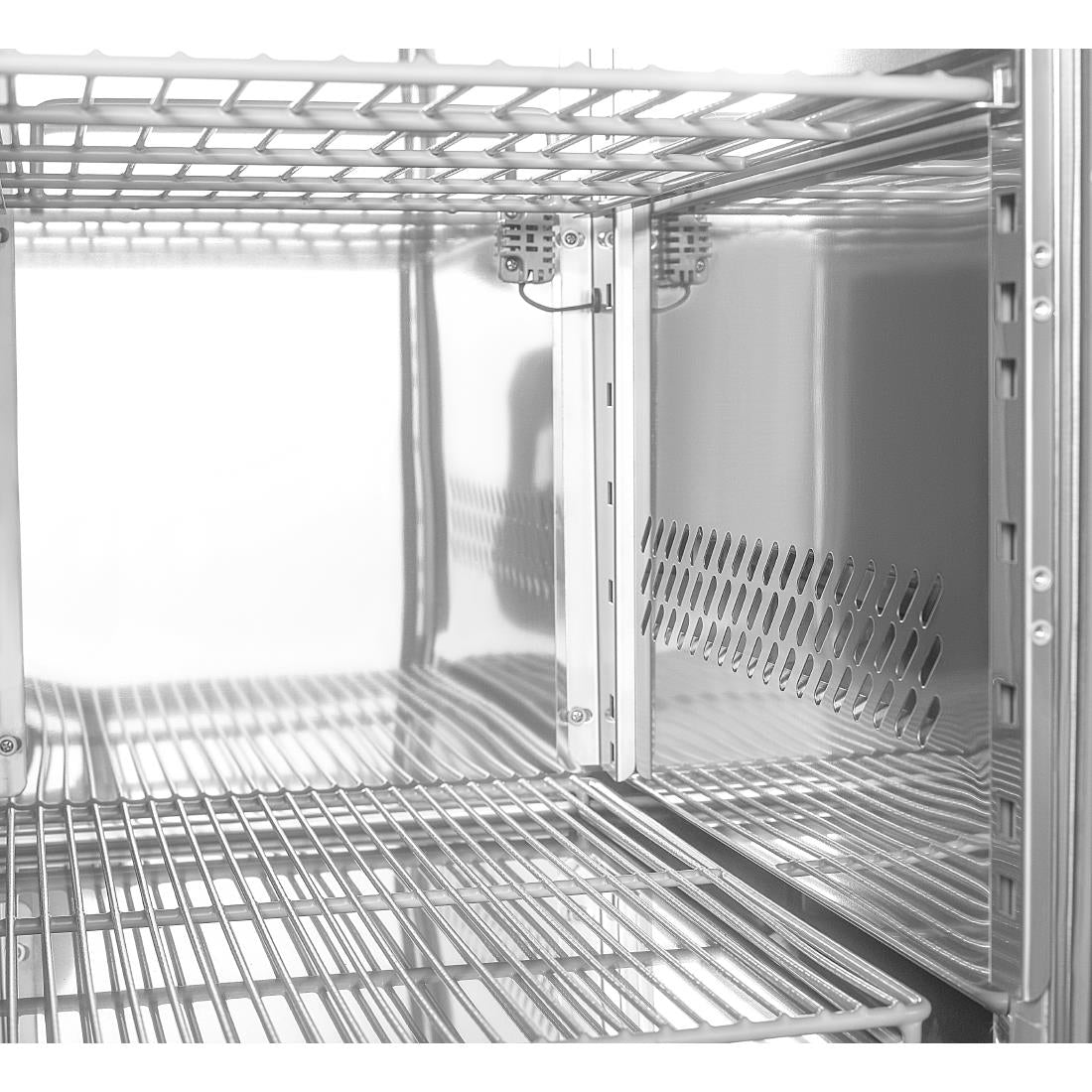 Polar U-Series Vier Deurs Counter Koelkast 553Ltr