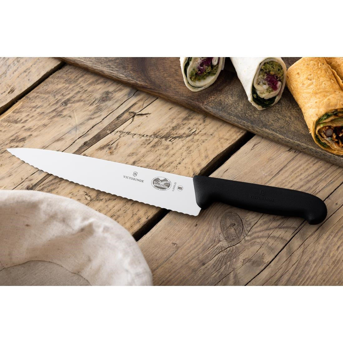 Victorinox Fibrox gekarteld vleesmes 22cm
