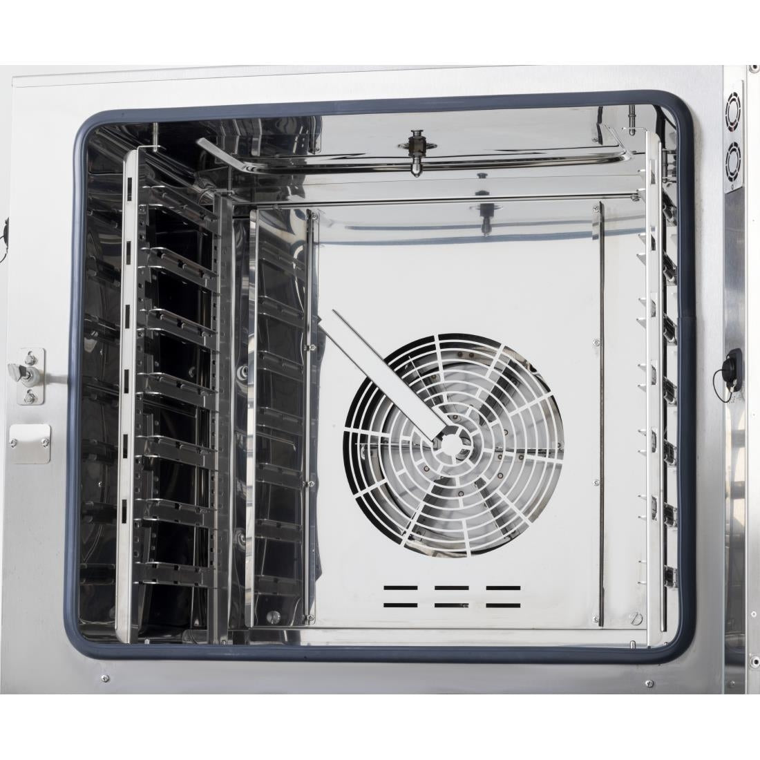 Buffalo Smart Touchscreen Combi Oven 7 x GN 1/1