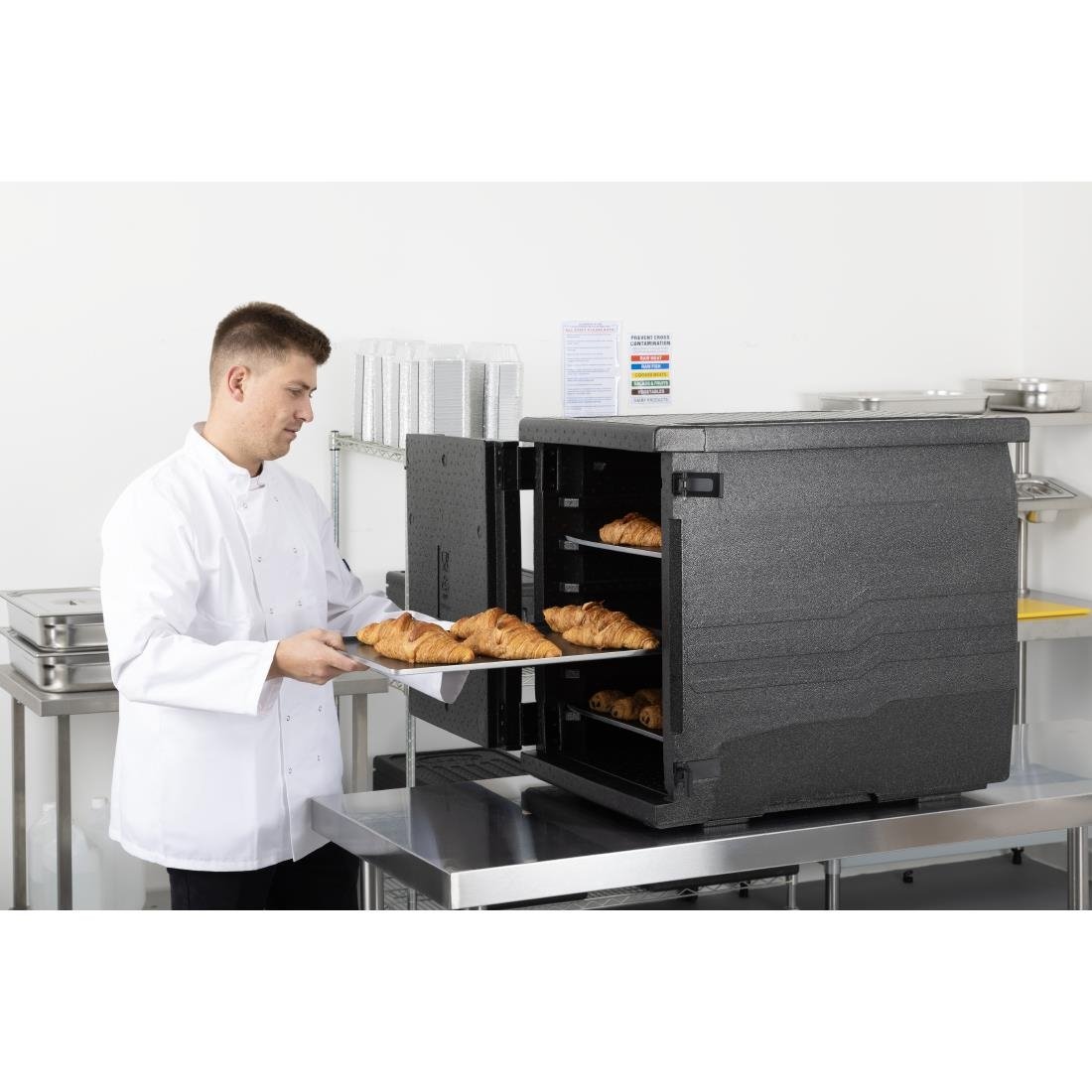 Vogue Geïsoleerde EPP Voedseltransportdoos 126Ltr Patisserie Bakmaat