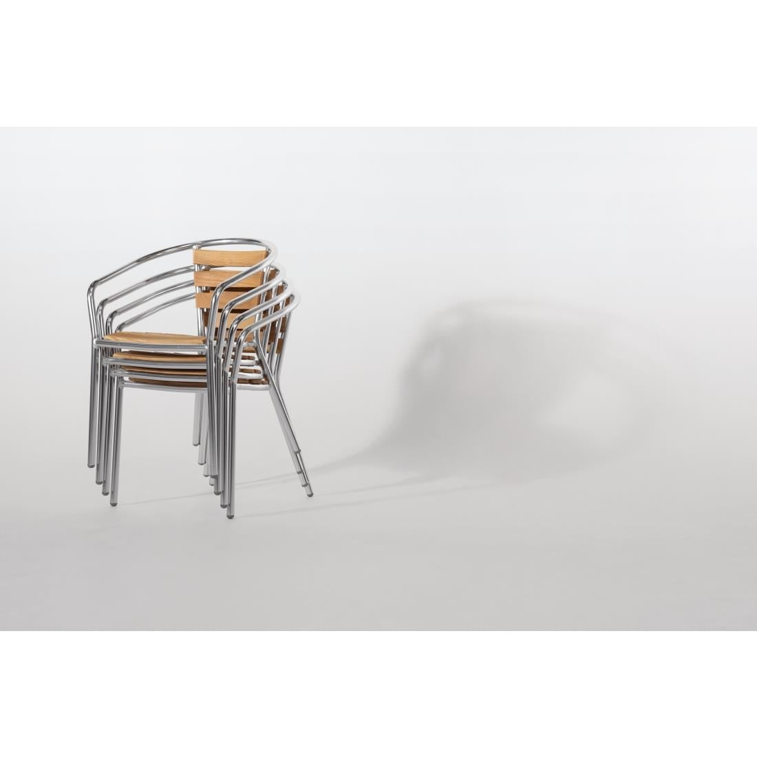 Bolero aluminium en essenhouten stoelen met armleuning (4 stuks)